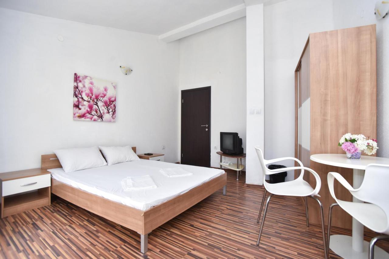 Apartments Bjelanovic Budva Eksteriør billede